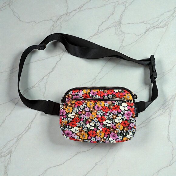BRIGHTON Red Floral Adjustable Fanny Pack Waist Bag NEW NWOT - Picture 2 of 8